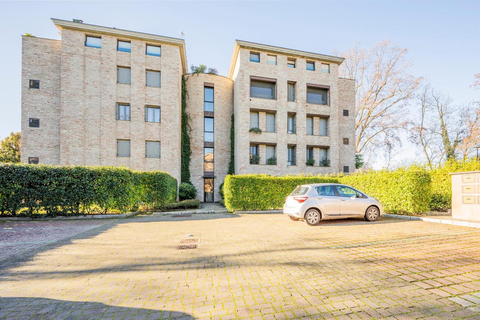 Balbi8 Appartement Parma Buitenkant foto